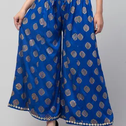 FAMBEE Women Printed Flared Knitted Palazzos-image-71