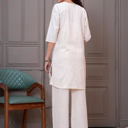 OH MI DIOS Embroidered Round Neck Tunic With Palazzos Co-Ords image 5