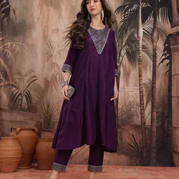 Sangria Ethnic Motifs Yoke Design Panelled-Style Gotta Patti A-Line Kurta with Trousers image 4