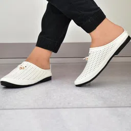 G L Trend Adults-Men Synthetic Leather Casual Shoes image 3