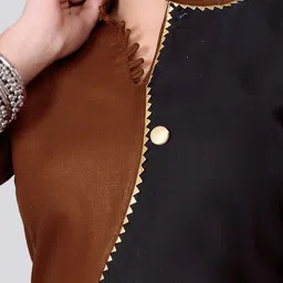 FULPARI Colourblocked Mandarin Collar Gotta Patti Work Straight Kurta image 3