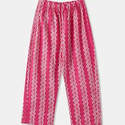 Desi Soota Girls Geometric Printed Cotton Kurti with Pyjama & Dupatta image 5