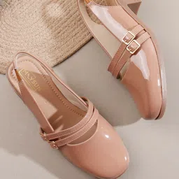 Maysun Women Solid Round Toe Backstrap Sandals-picture-14