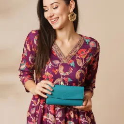 Glo by Globus Emerald Green Solid Wallet for Women image 1