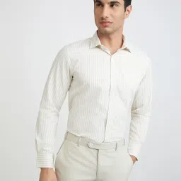 Park Avenue Beige Slim Fit Striped Shirt image 1