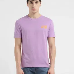 Levi's Purple Regular Fit Printed T-Shirt image 1