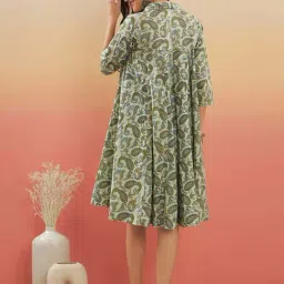 Inweave Green Paisley Pattern A-Line Dress image 3