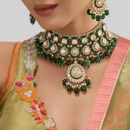 Auraa Trends Elegant Green Kundan Jewellery Set-picture-34