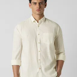 Van Heusen Men Solid Spread Collar Pure Cotton Casual Shirt-picture-18