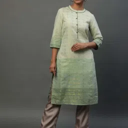 Aurelia Women Green Printed Cotton Blend Kurta image 1