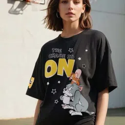Bewakoof Black Relaxed Fit Printed T-Shirt-image-22