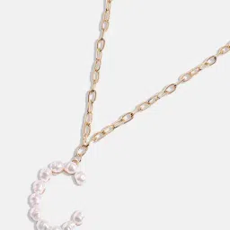 SOHI White Pearl C Alphabet Necklace image 5