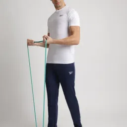 Reebok White Slim Fit Printed T-Shirt image 4