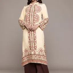 Aarke Ritu Kumar Off White Embellished Kurta-image-77