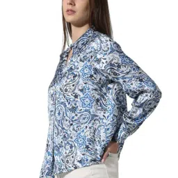 Only White Printed Shirt image 3