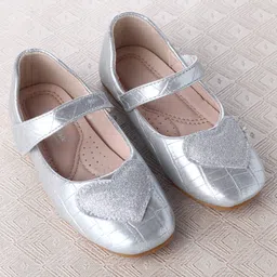 Cute Walk by Babyhug Velcro Closure Ballerina With Heart Applique - Silver image 2