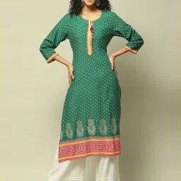 Rangriti Green Straight Fit Printed Kurti image 1
