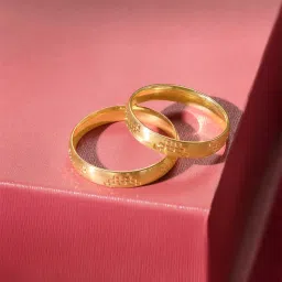 Mia by Tanishq Soulmates Signature Bands 18k Gold Couple Ring (Single Quantity) image 1