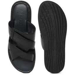 Gabicci Men's Black Cross Strap Sandals image 3