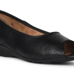 Bata Women's Black Peeptoe Shoes image 4
