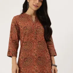 AMUKTI Red Mandarin Collar Printed Tunic-picture-11