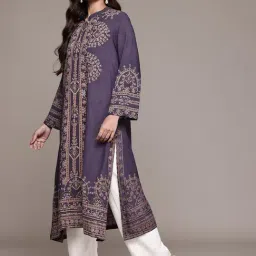 Aarke Ritu Kumar Blue Embellished Kurta image 2