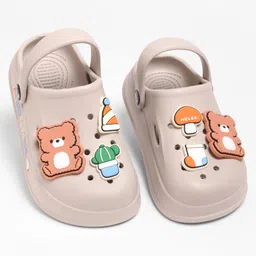 KIDLINGSS Teddy Bear & Mushroom Applique Detailed Perforated Slingback Clogs - Beige-image-29