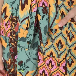 Vero Moda Green Printed High Rise Shorts image 5