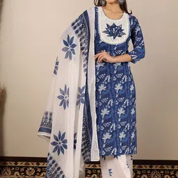 Libas Women Floral Printed Kurta with Trousers & Dupatta-image-23