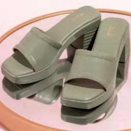 Inc.5 Women's Green Casual Sandals-picture-32