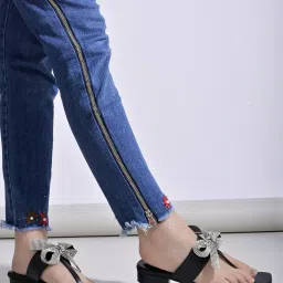 Shoetopia Women's Black T-Strap Sandals image 1