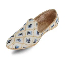 DFR Men White Textile Loafers image 4
