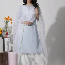 W White Embroidered Dupatta image 1