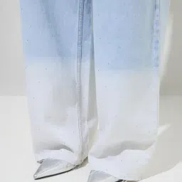 nuon women Nuon by Westside Light Blue Ombre Relaxed Fit High-Rise Jeans image 4