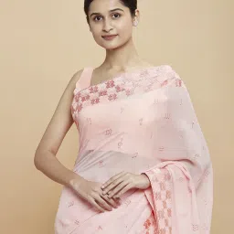 navyasa by liva Navyasa Peach Liva Georgette Pastel Embroidered Saree With Coordinated Unstitched Blouse Piece image 5