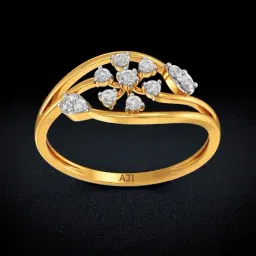 Joyalukkas 18k Gold Petal Inspired Diamond Casual Ring for Women-picture-11