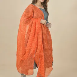 LA FEMINAE Printed Leheriya Dupatta image 3