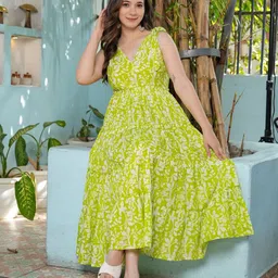 Jollity Floral Print Fit & Flare Midi Dress-image-71