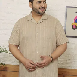 bigbanana Plus Size Striped Cuban Collar Wrinkle Free Shirt-image-4