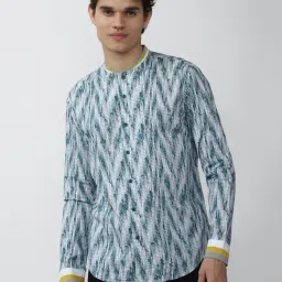 Forever 21 Blue Regular Fit Printed Shirt-image-70