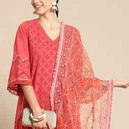 Saadgi Peach Embroidered Dupatta image 2
