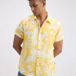 Pepe Jeans Yellow Cotton Regular Fit Floral Print Shirt-picture-28
