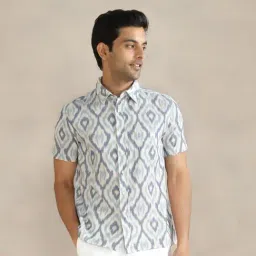 Fabindia Off White Cotton Ikat Bush Shirt-image-5