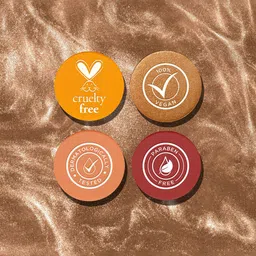 Colorbar Crystal Glow Hydrating Face Gloss 38 ml - Golden Gaze 01 image 4