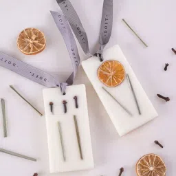 Doft Multicolor Lemon Grass & Clove Wax Tablets Candle - Set of 2 image 1