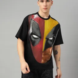 Free Authority Black Loose Fit Deadpool Print T-Shirt image 1