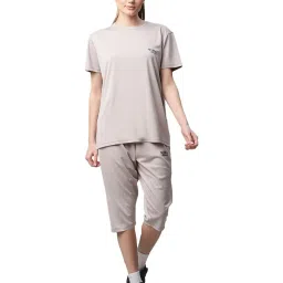 Vimal Jonney Multicolored Regular Fit T-Shirt With Capris (Pack Of 2) image 2