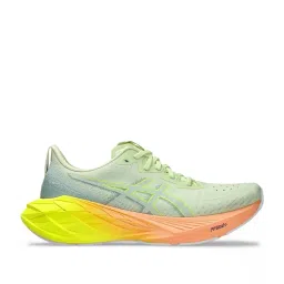 Asics Men's NOVABLAST 4 Green Running Shoes image 1