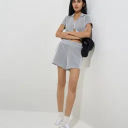 studiofit women Studiofit by Westside Black Textured High-Rise Cotton-Blend Shorts image 2