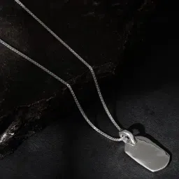 GIVA 925 Silver Aegis Amulet Pendant with Box Chain-image-35